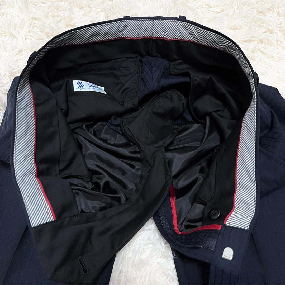 RESPECT NERO(リスペクトネロ)の✨美品✨リスペクトネロ セットアップスーツ スリーピース シルク ネイビー XL メンズのスーツ(セットアップ)の商品写真