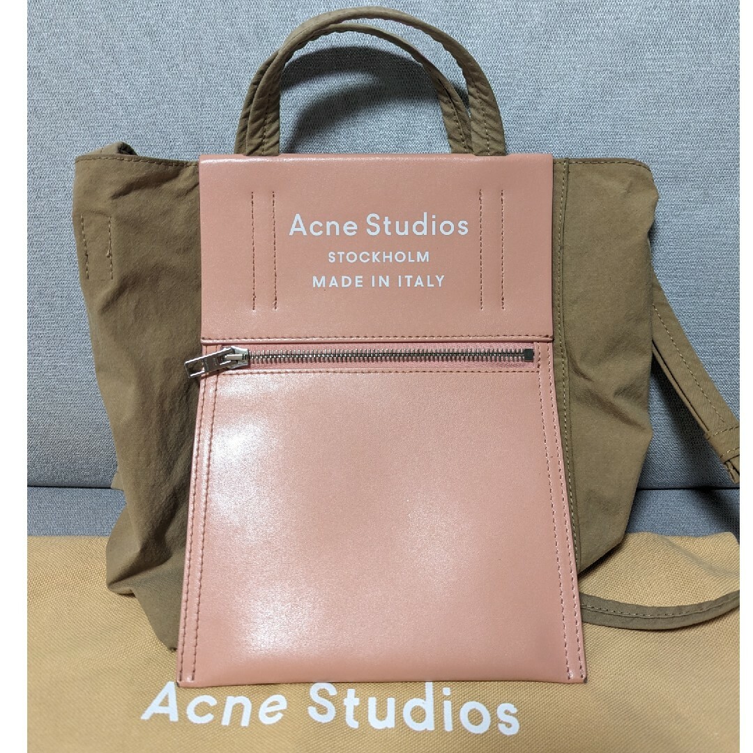Acne Studios(アクネストゥディオズ)のAcne Studiosペイパリーナイロンバッグ レディースのバッグ(ショルダーバッグ)の商品写真