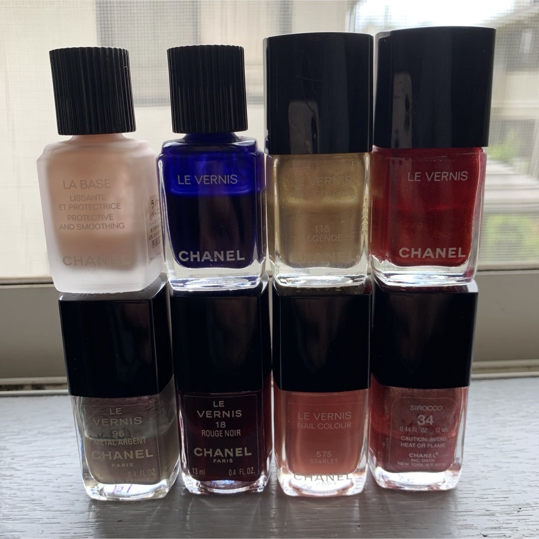 CHANEL(シャネル)のCHANEL　LE VERNIS シャネル 　ヴェルニ　 コスメ/美容のネイル(マニキュア)の商品写真