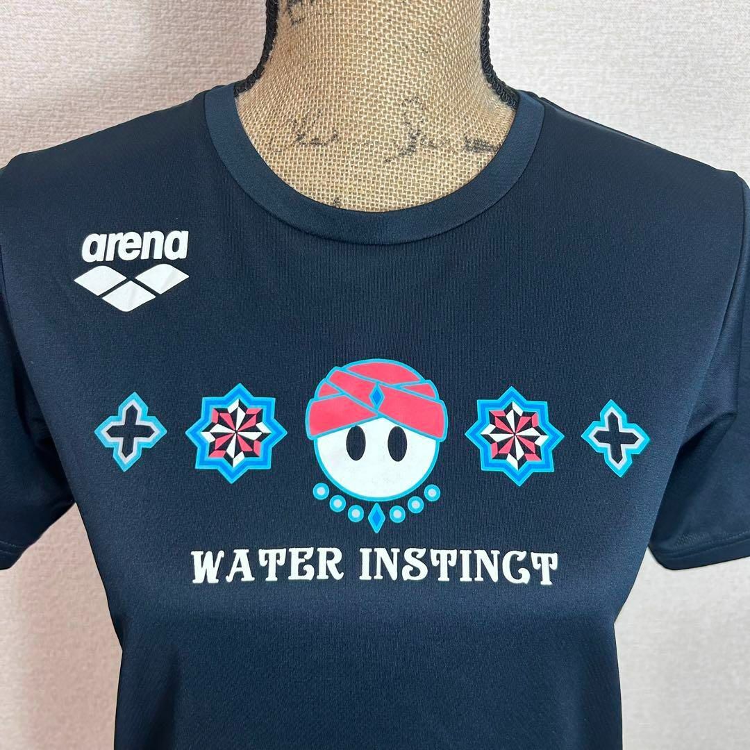 arena(アリーナ)の【arenaデサント】ドライプリントTシャツ　スポーツ　吸汗速乾　ネイビー　SS レディースのトップス(Tシャツ(半袖/袖なし))の商品写真