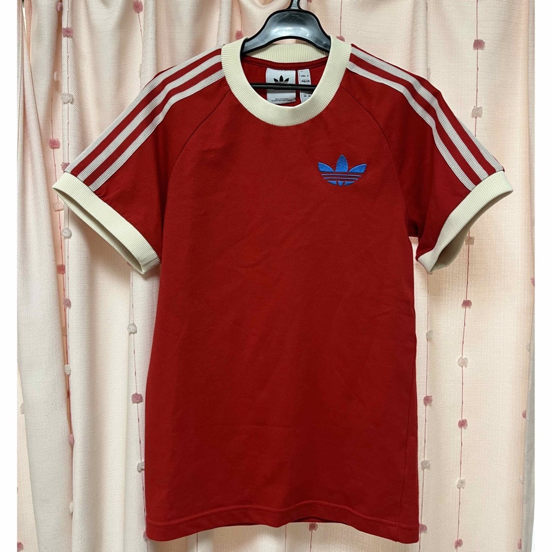 adidas(アディダス)の新品未使用　タグ付き　adidas tシャツ　アディカラー　ビンテージ レディースのトップス(Tシャツ(半袖/袖なし))の商品写真