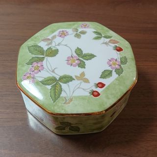 ウェッジウッド(WEDGWOOD)のウェッジウッド ワイルドストロベリー 小物入れ(小物入れ)