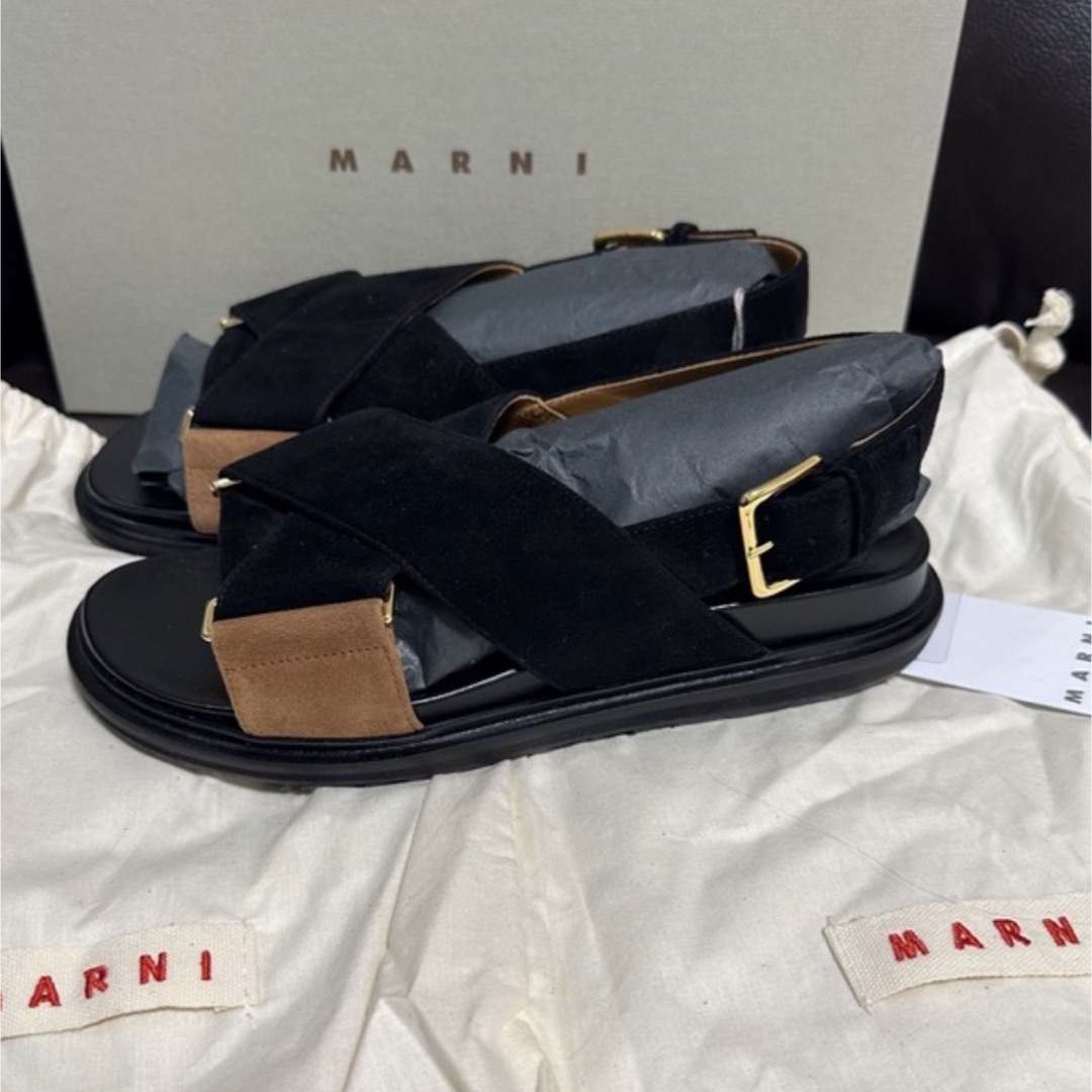 Marni(マルニ)の新品タグ付き⭐︎MARNI マルニ⭐︎黒 フスベット クロスサンダル　37 レディースの靴/シューズ(サンダル)の商品写真