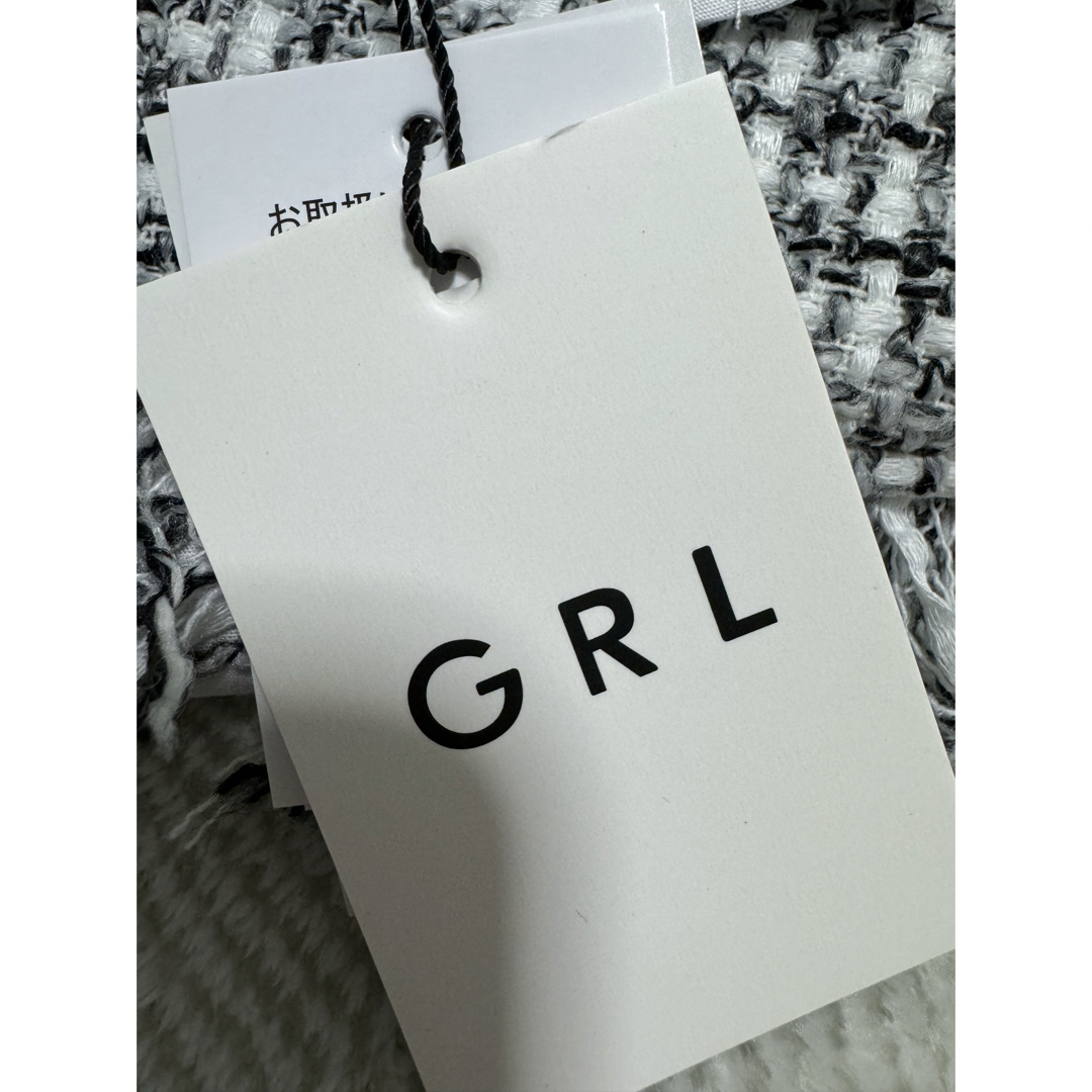 GRL(グレイル)の【送料込】グレイルGRL新品未使用ガーリー地雷系韓国系ツイードパフシャツブラウス レディースのトップス(シャツ/ブラウス(半袖/袖なし))の商品写真