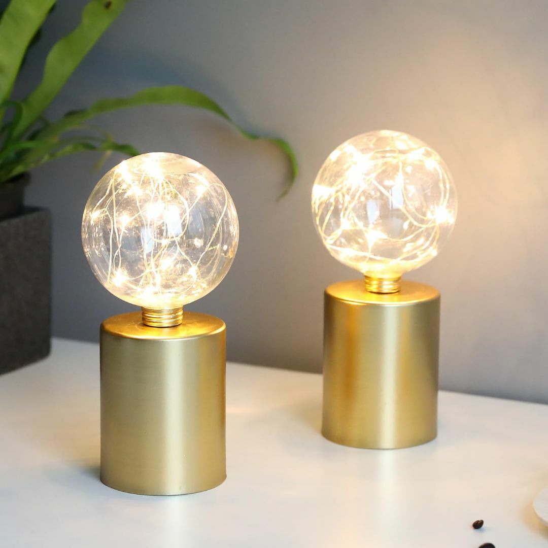 【色:ゴールド】JHY DESIGN ゴールドテーブルライト 電球型 電池式 高 インテリア/住まい/日用品のライト/照明/LED(その他)の商品写真