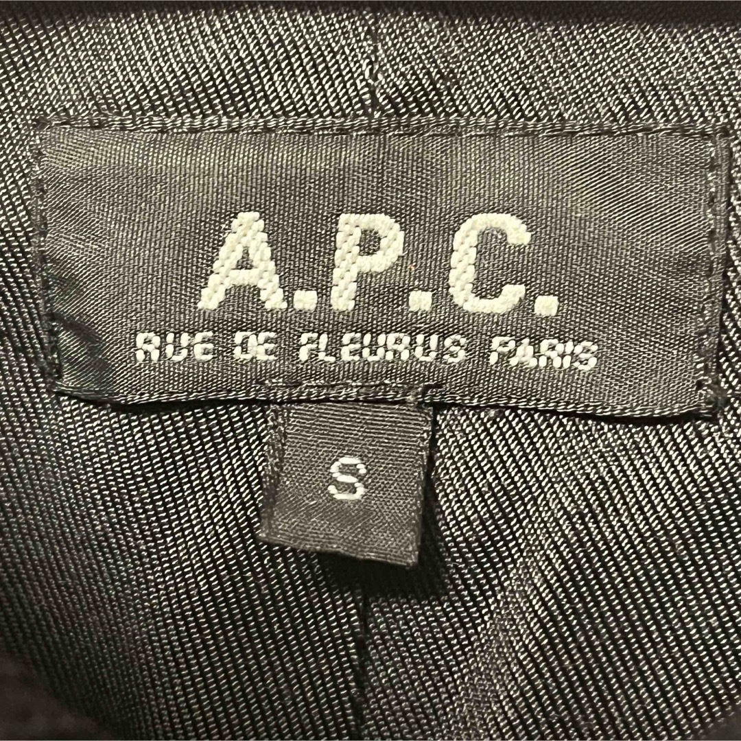 A.P.C(アーペーセー)のA.P.C.  レディース　Sサイズ　黒　ステンカラーコート  レディースのジャケット/アウター(その他)の商品写真