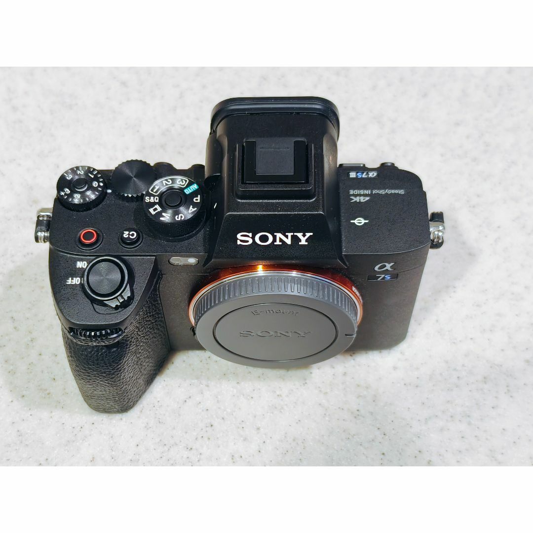 SONY(ソニー)の新品同様品 SONY α7SIII ILCE-7SM3 シャッター数約20回 スマホ/家電/カメラのカメラ(ミラーレス一眼)の商品写真