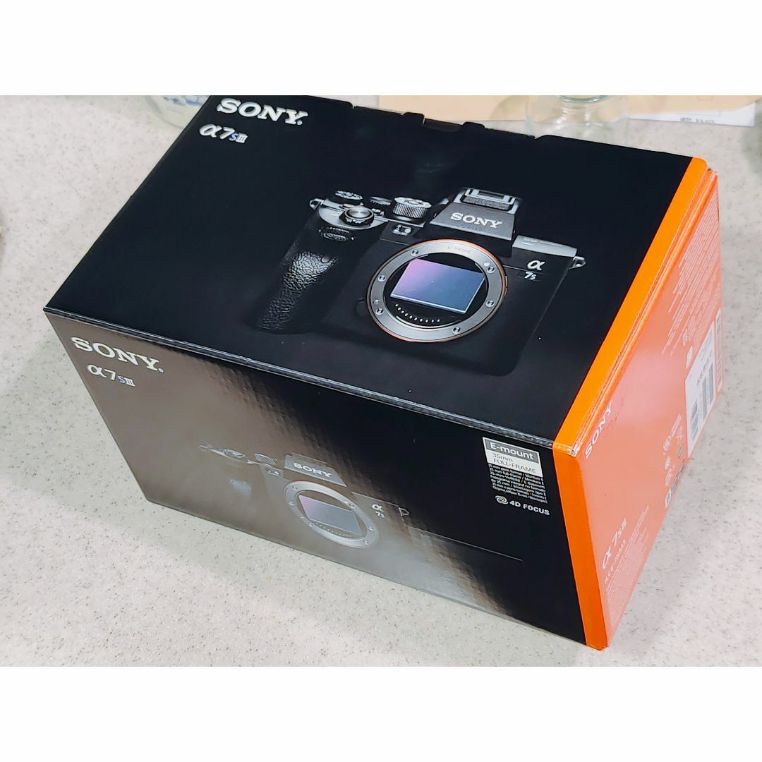 SONY(ソニー)の新品同様品 SONY α7SIII ILCE-7SM3 シャッター数約20回 スマホ/家電/カメラのカメラ(ミラーレス一眼)の商品写真