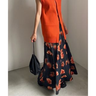 アメリヴィンテージ(Ameri VINTAGE)のMILA VELOUR CUT SKIRT / AMERI(ロングスカート)