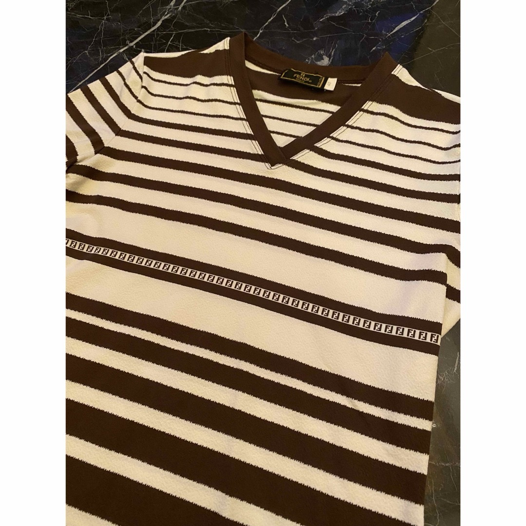 FENDI(フェンディ)のフェンディ シャツ　M レディースのトップス(Tシャツ(半袖/袖なし))の商品写真