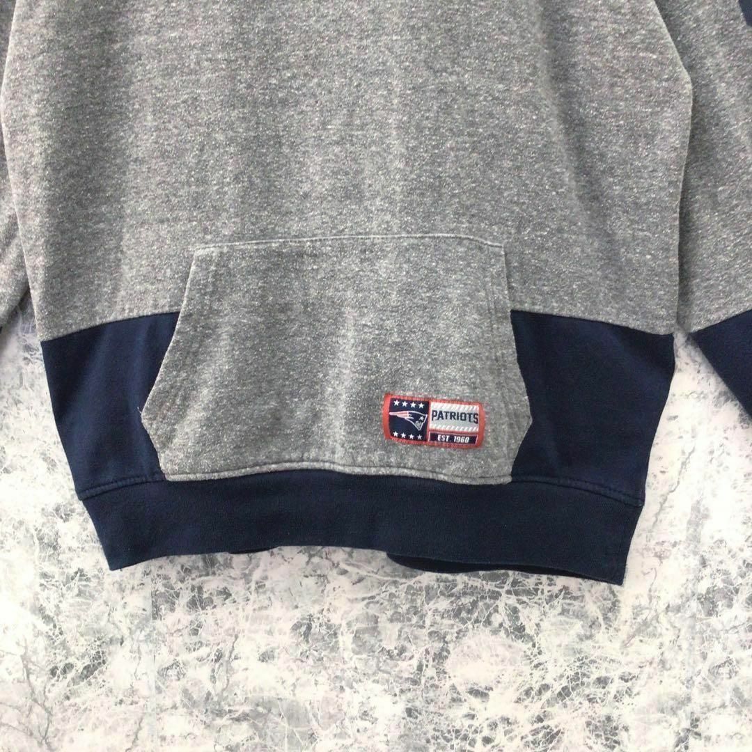 VINTAGE(ヴィンテージ)のS108【大人気】US古着NFLチームペイトリオッツ刺繍ロゴバイカラーフーディー メンズのトップス(パーカー)の商品写真