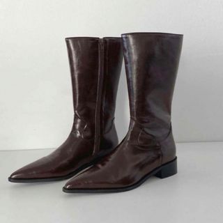 オオトロ(OHOTORO)のthree cut gloss stiletto boots(ブーツ)