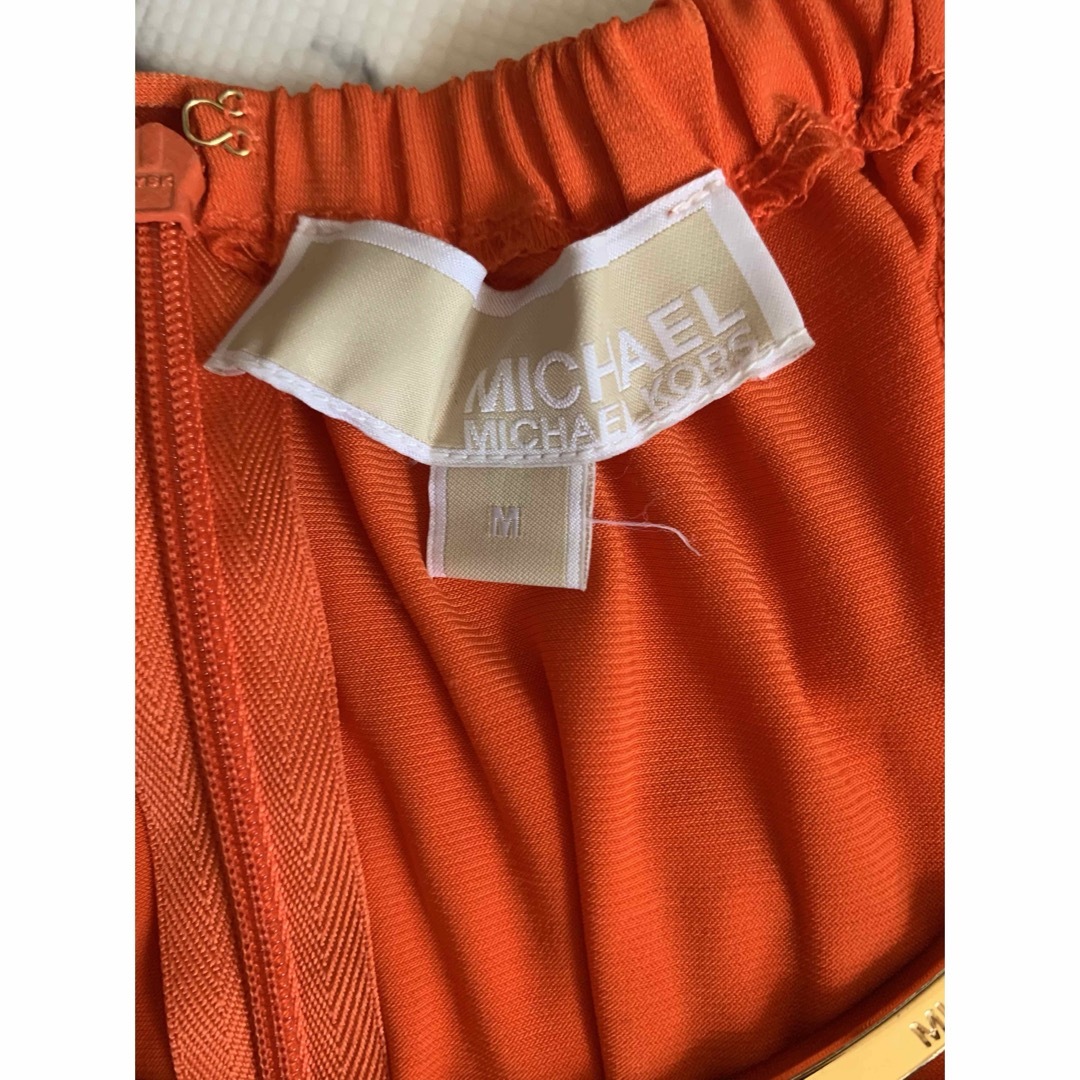 Michael Kors(マイケルコース)の最終価格【MICHAEL KORS】オレンジ　ノースリーブワンピース　M レディースのワンピース(ひざ丈ワンピース)の商品写真