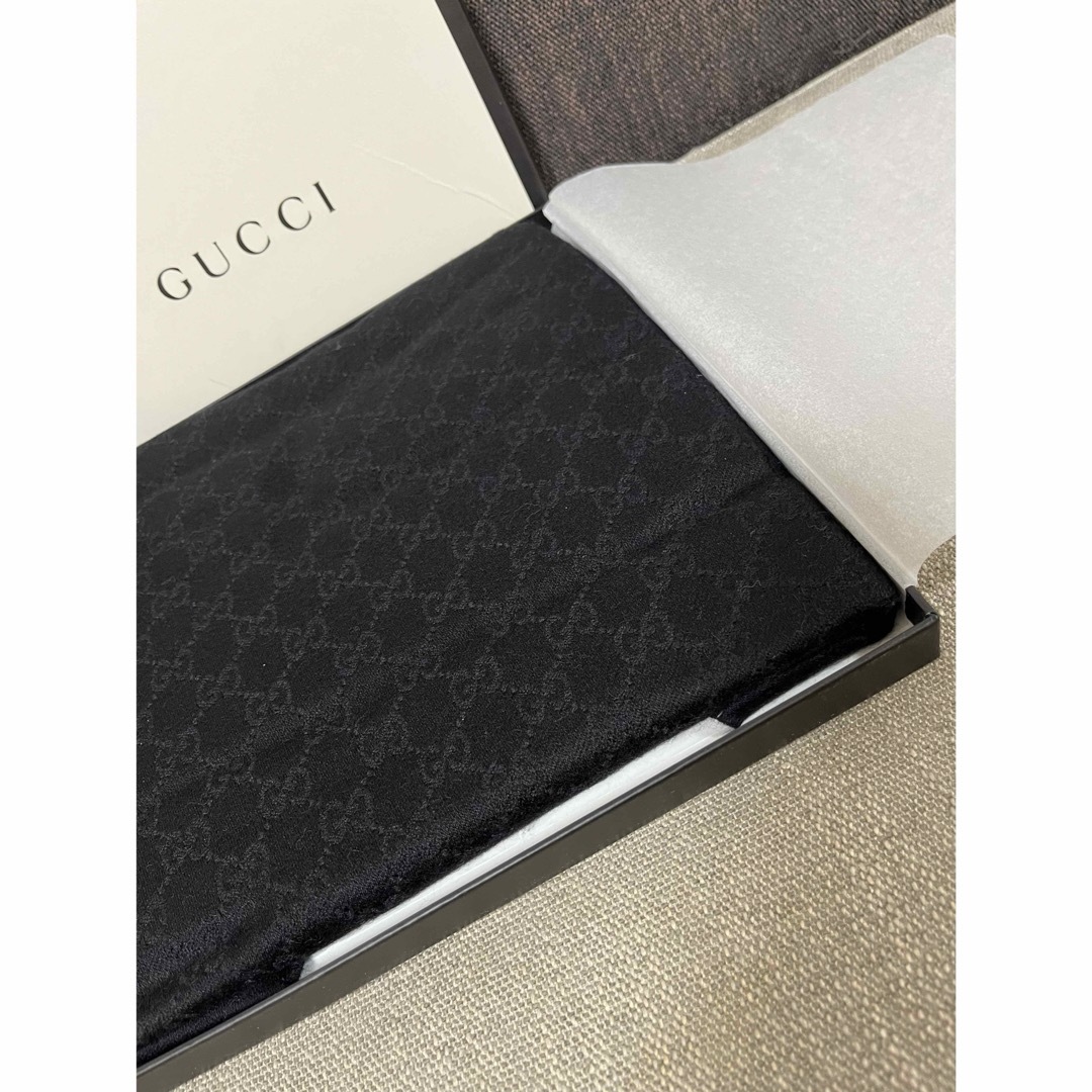 Gucci(グッチ)の【 新品未使用 】 GUCCI ストール メンズのファッション小物(ストール)の商品写真