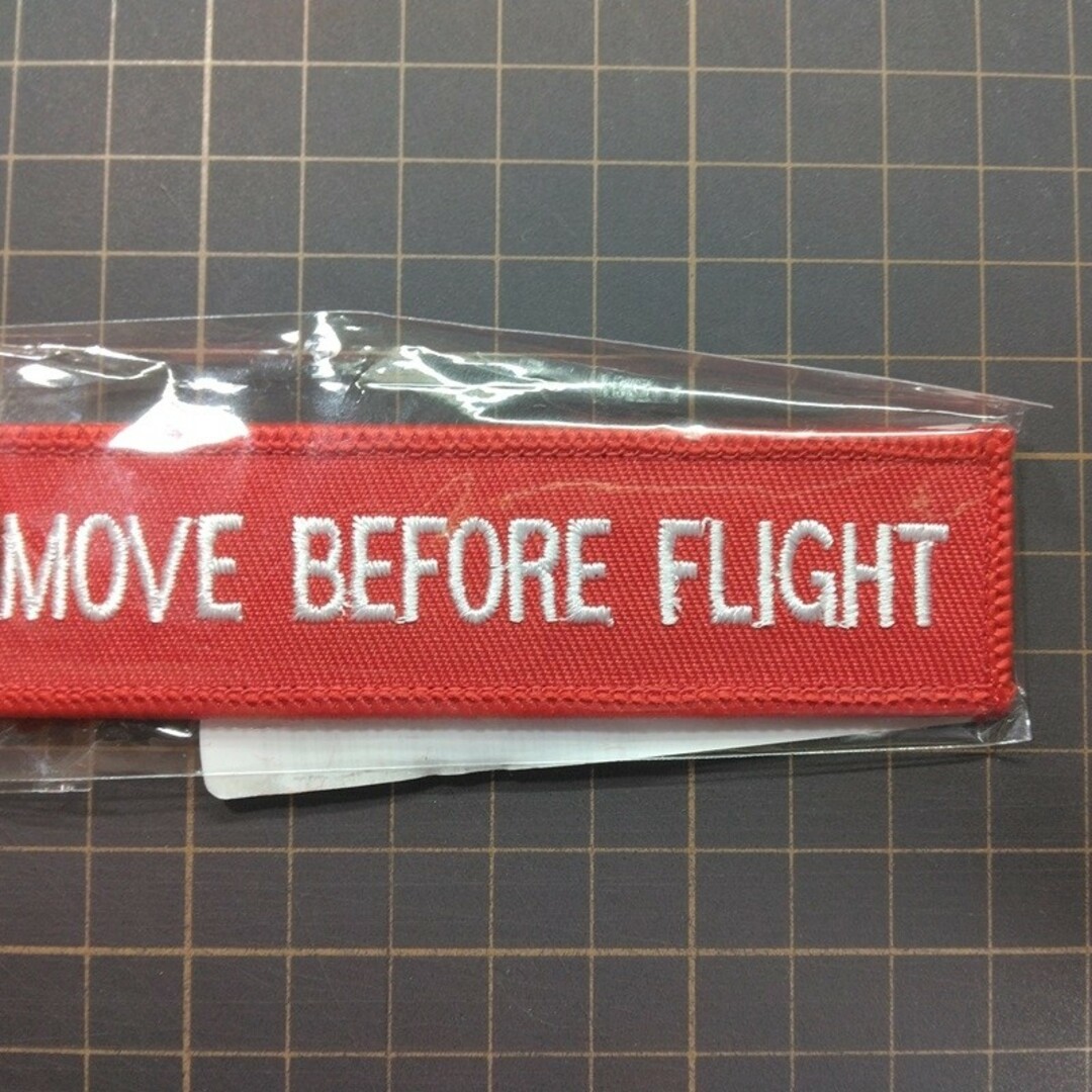 REMOVE BEFORE FLIGHT キーリング キーホルダー　2個 レディースのファッション小物(キーホルダー)の商品写真