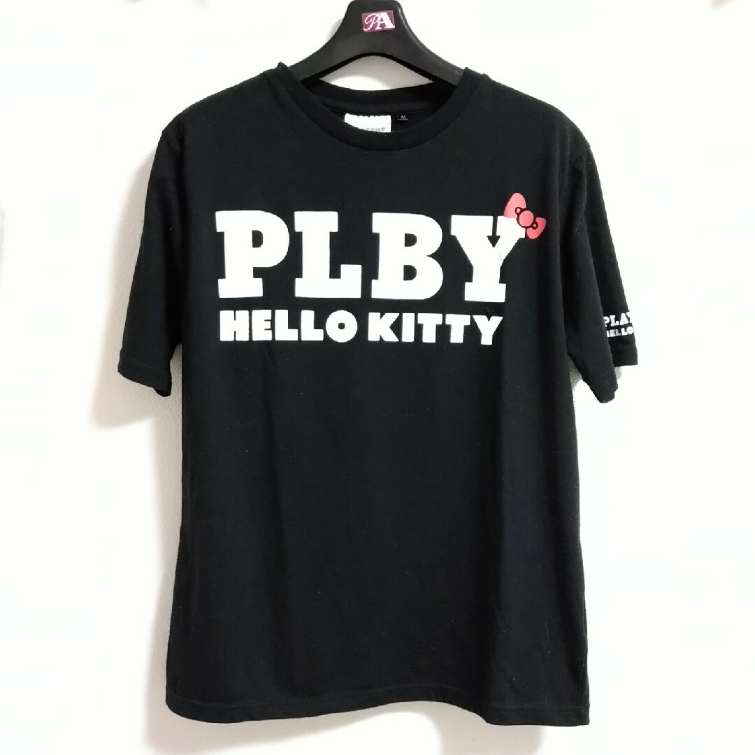 サンリオ(サンリオ)のハローキティ　プレイボーイ　Tシャツ　Мサイズ【古着・希少】 レディースのトップス(Tシャツ(半袖/袖なし))の商品写真