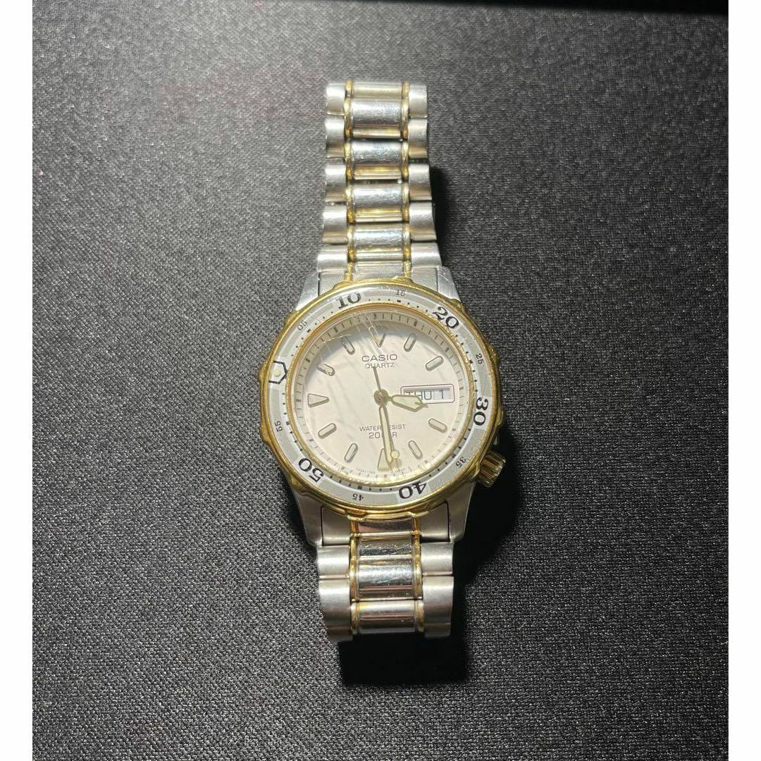 【稼働品レア】CASIO　メンズ腕時計　ダイバーズ　裏カジキ　絶版希少　クォーツ メンズの時計(腕時計(アナログ))の商品写真