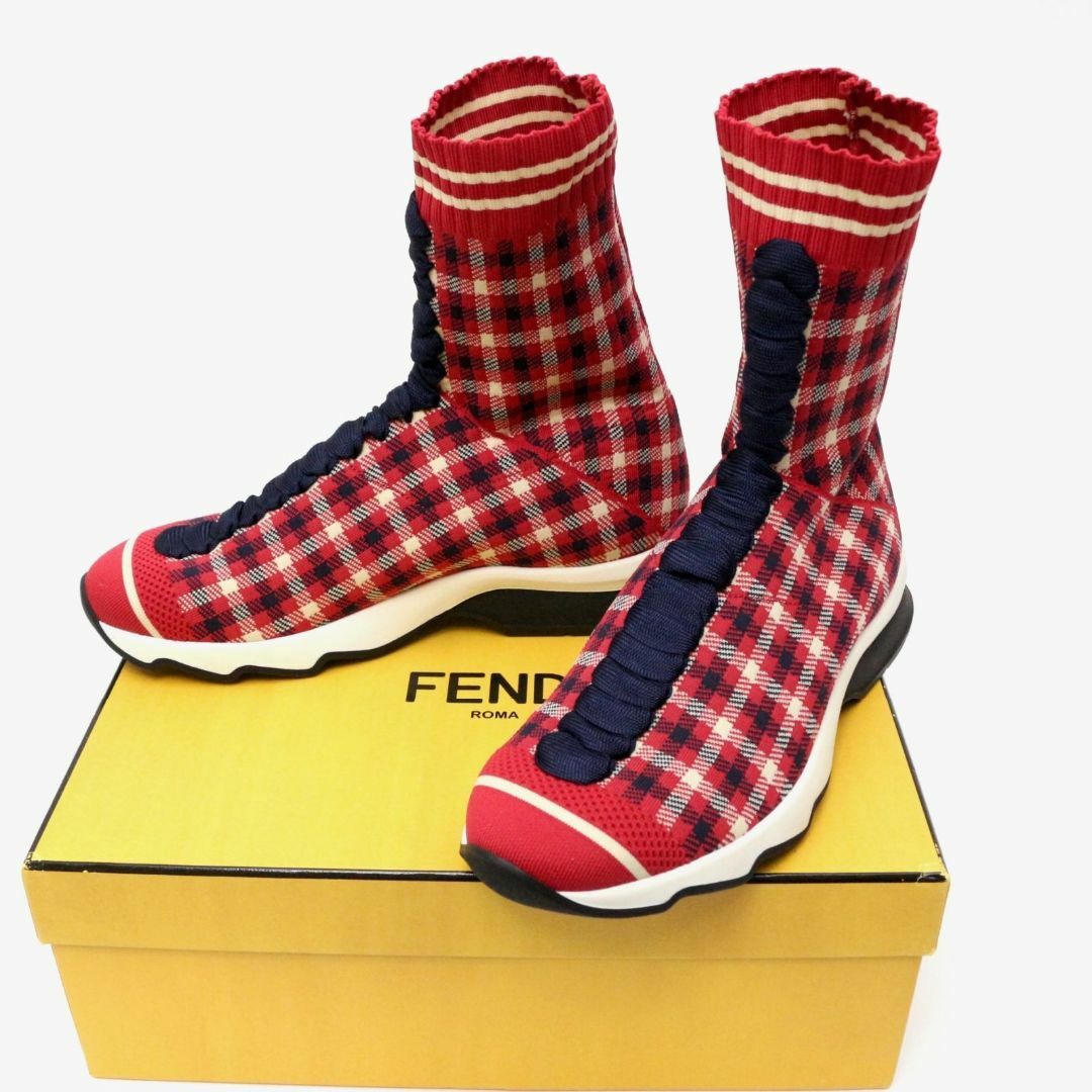FENDI(フェンディ)のフェンディ ショートブーツ 靴 スニーカー ナイロン キャンバス レザー レディースの靴/シューズ(ブーツ)の商品写真