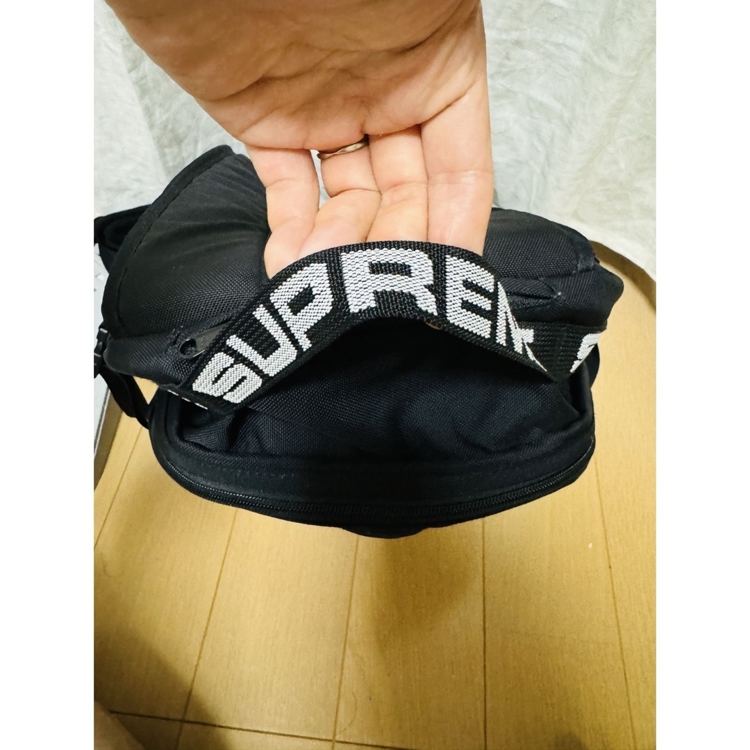 Supreme(シュプリーム)のSupreme 18ss Backpack 　リュック　バックパック　黒 メンズのバッグ(バッグパック/リュック)の商品写真