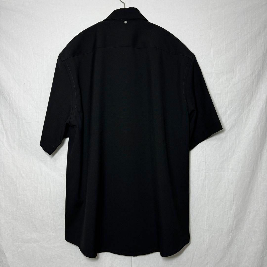 OAMC(オーエーエムシー)のOAMC IAN SHIRT ジップシャツ トロピカルウール ブラック S 半袖 メンズのトップス(シャツ)の商品写真