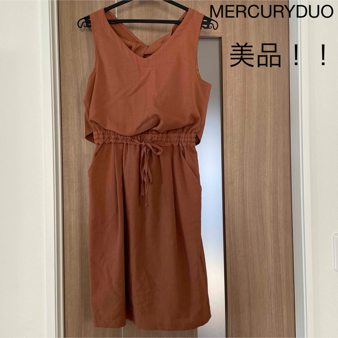 MERCURYDUO(マーキュリーデュオ)のMERCURYDUO  ワンピース　夏服 レディースのワンピース(ひざ丈ワンピース)の商品写真