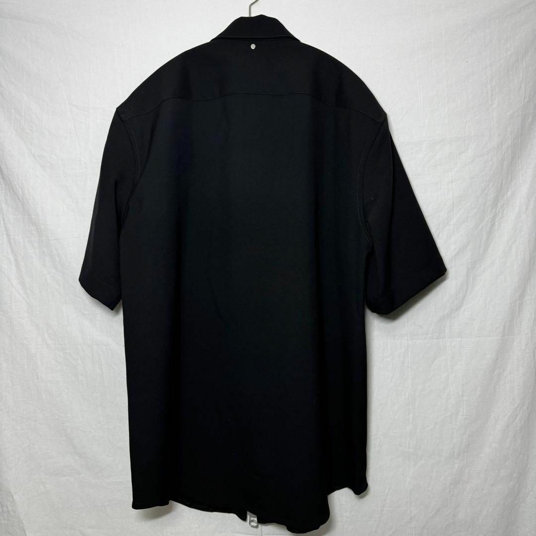 OAMC(オーエーエムシー)のOAMC IAN SHIRT ジップシャツ トロピカルウール ブラック L 半袖 メンズのトップス(シャツ)の商品写真