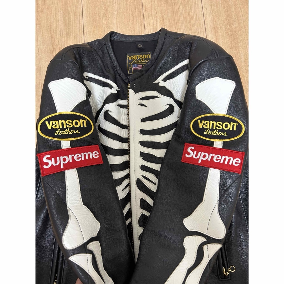 Supreme(シュプリーム)のSupreme Vanson Leather Bones Jacket オマケ付 メンズのジャケット/アウター(レザージャケット)の商品写真