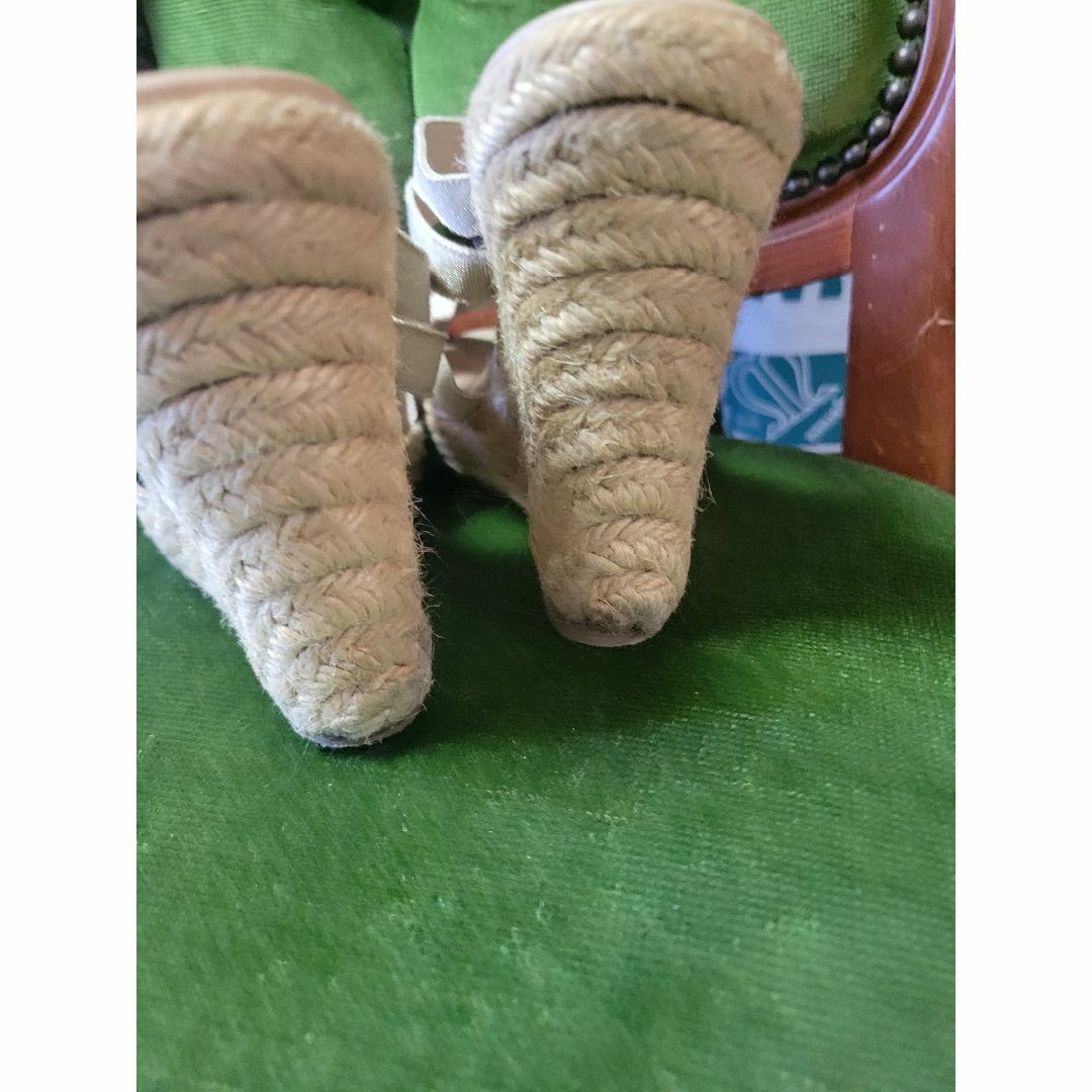 Christian Louboutin(クリスチャンルブタン)の美品ルブタンのウェッジソール レディースの靴/シューズ(サンダル)の商品写真