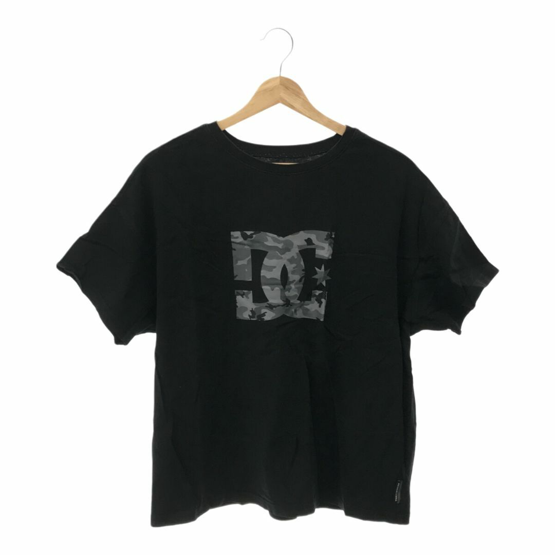 Topps(トップス)のDCSHOECOUSA トップス Tシャツ ワンポイント ロゴ 半袖 レディース レディースのトップス(Tシャツ(半袖/袖なし))の商品写真