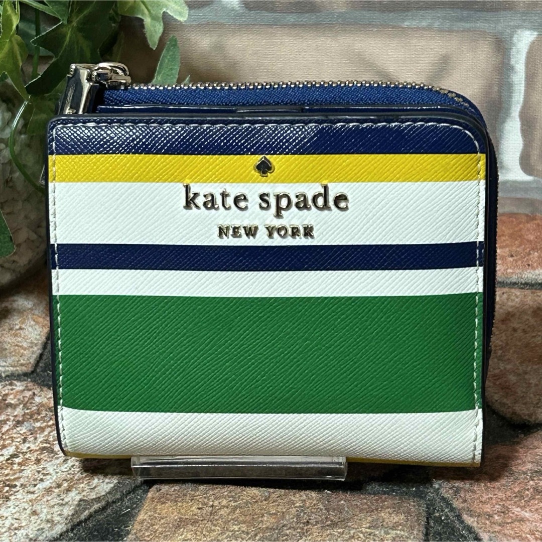 kate spade new york(ケイトスペードニューヨーク)の美品　ケイトスペード　折り財布　ステイシーストライプ レディースのファッション小物(財布)の商品写真