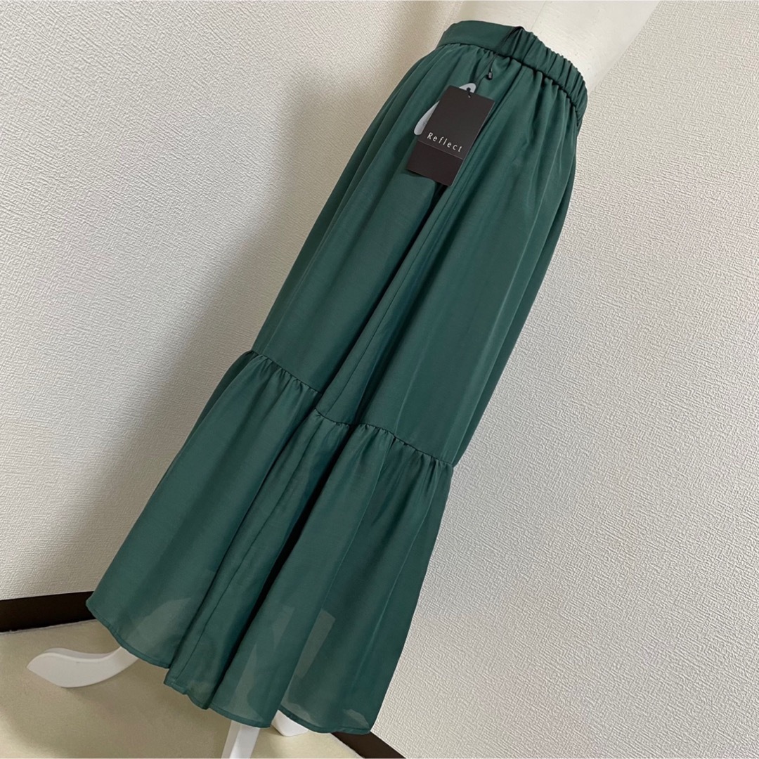 ReFLEcT(リフレクト)の【新品タグ付】Reflectドライタッチ Aラインスカート　ダークグリーン レディースのスカート(ロングスカート)の商品写真