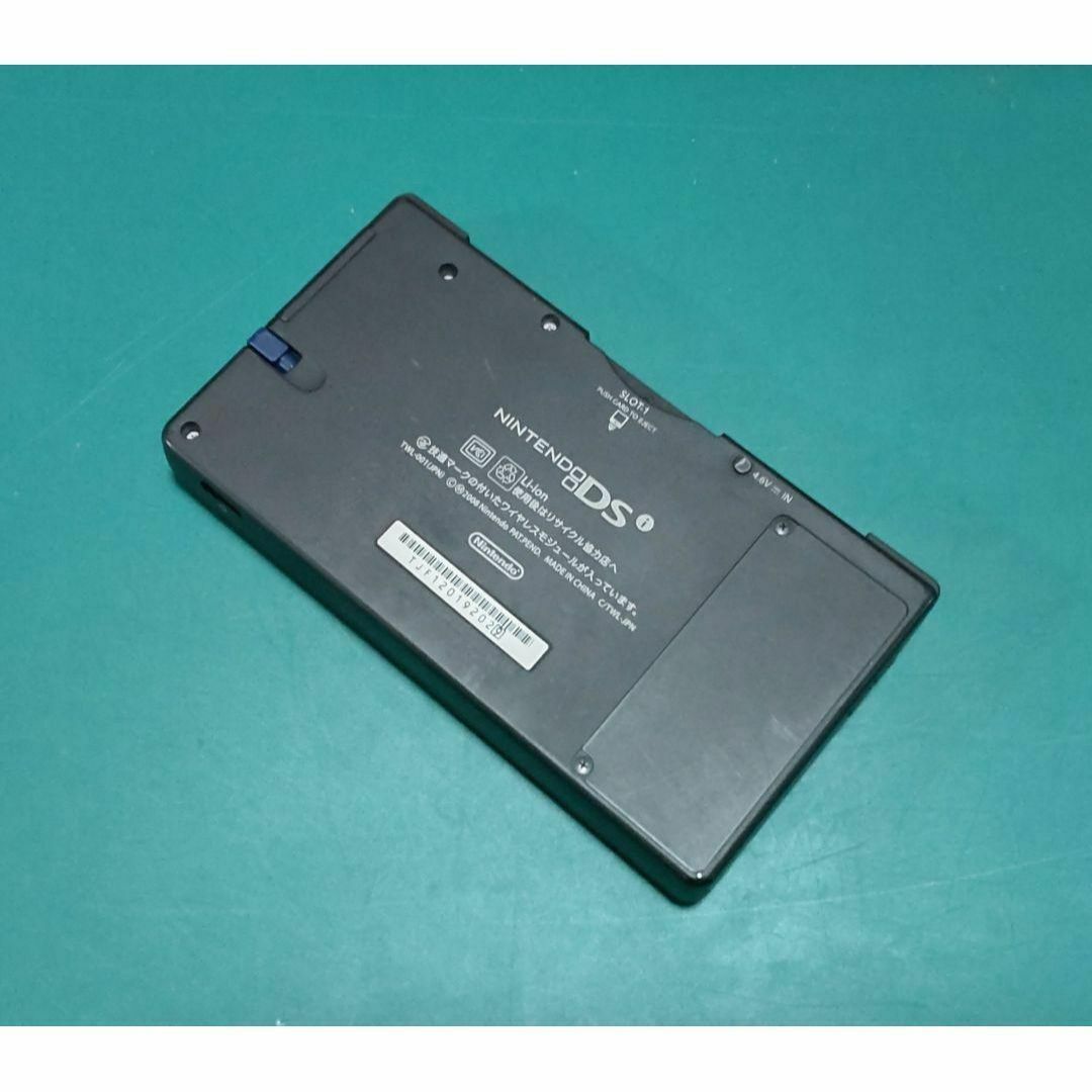 ニンテンドーDS(ニンテンドーDS)の【中古良品】ニンテンドーDSi Black ブラック 取説欠品 B11 9202 エンタメ/ホビーのゲームソフト/ゲーム機本体(携帯用ゲーム機本体)の商品写真