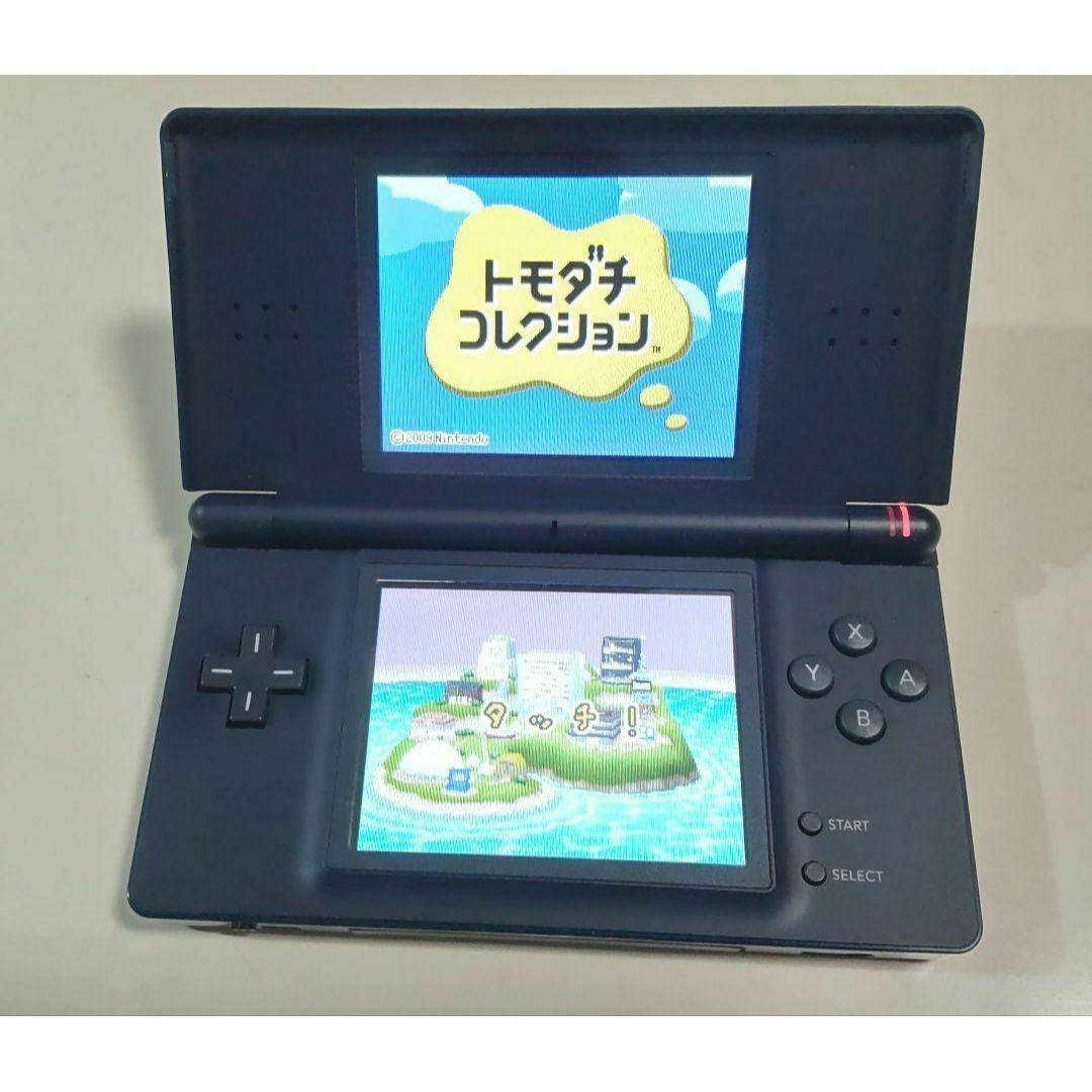 ニンテンドーDS(ニンテンドーDS)の【中古品・外箱、充電器付】美品 ニンテンドーDS LiteエナメルネービーA10 エンタメ/ホビーのゲームソフト/ゲーム機本体(携帯用ゲーム機本体)の商品写真