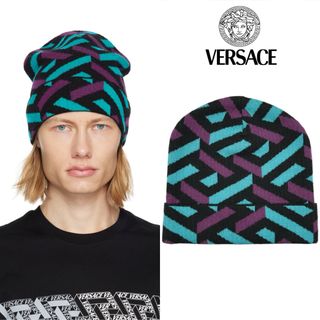 ヴェルサーチ(VERSACE)の新品 VERSACE ラ グレカ ビーニー ニット帽 総柄 マルチカラー(ニット帽/ビーニー)