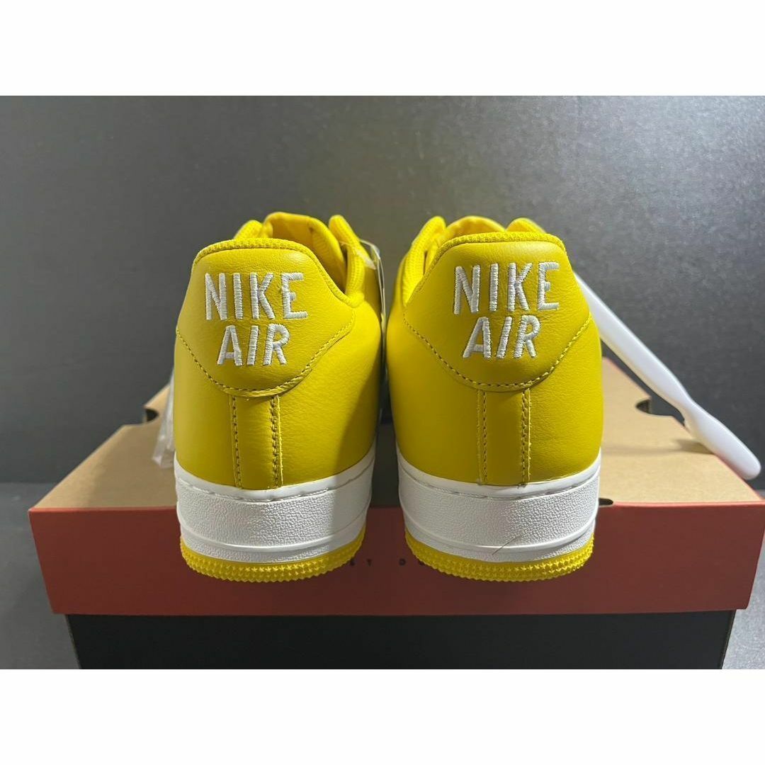 NIKE(ナイキ)の新品28.5cm Nike AirForce1 Low Yellow Jewel メンズの靴/シューズ(スニーカー)の商品写真