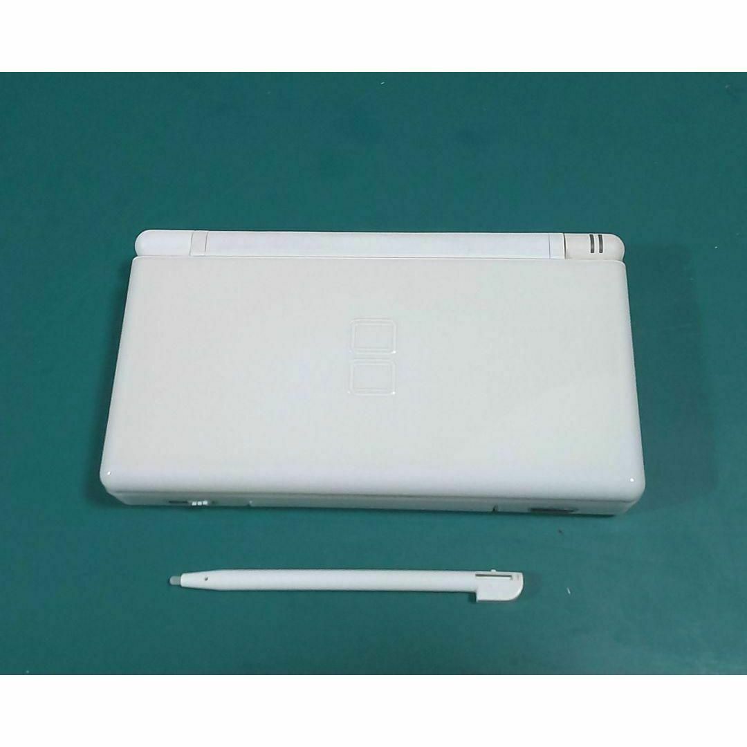 【中古・美品】ニンテンドーDS Lite Crystal White箱付 A19 エンタメ/ホビーのゲームソフト/ゲーム機本体(携帯用ゲーム機本体)の商品写真