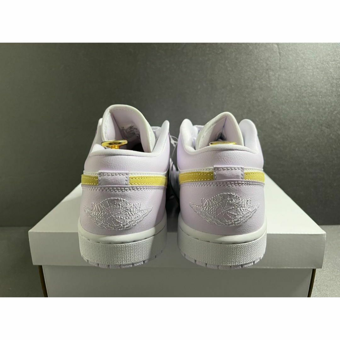 NIKE(ナイキ)の新品29cm Nike WMNS Air Jordan 1 Low Barely メンズの靴/シューズ(スニーカー)の商品写真