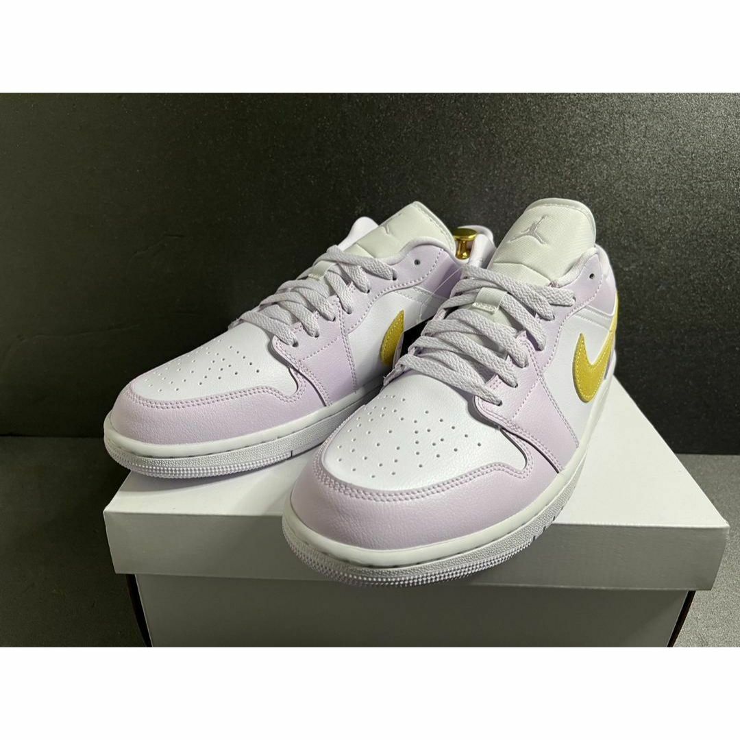 NIKE(ナイキ)の新品29cm Nike WMNS Air Jordan 1 Low Barely メンズの靴/シューズ(スニーカー)の商品写真