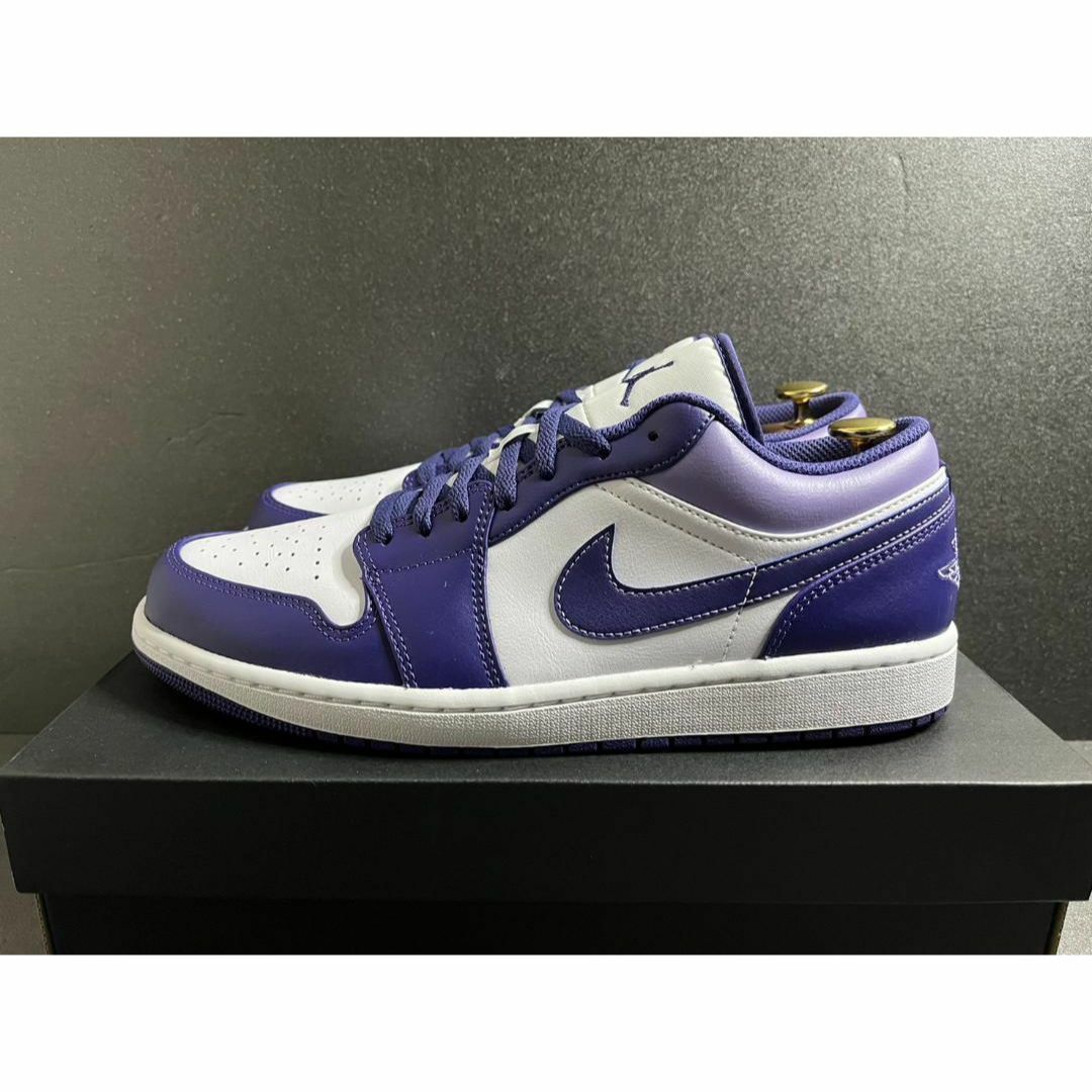 NIKE(ナイキ)の新品29cm NIKE AIR JORDAN 1 LOW SkyJ Purple メンズの靴/シューズ(スニーカー)の商品写真