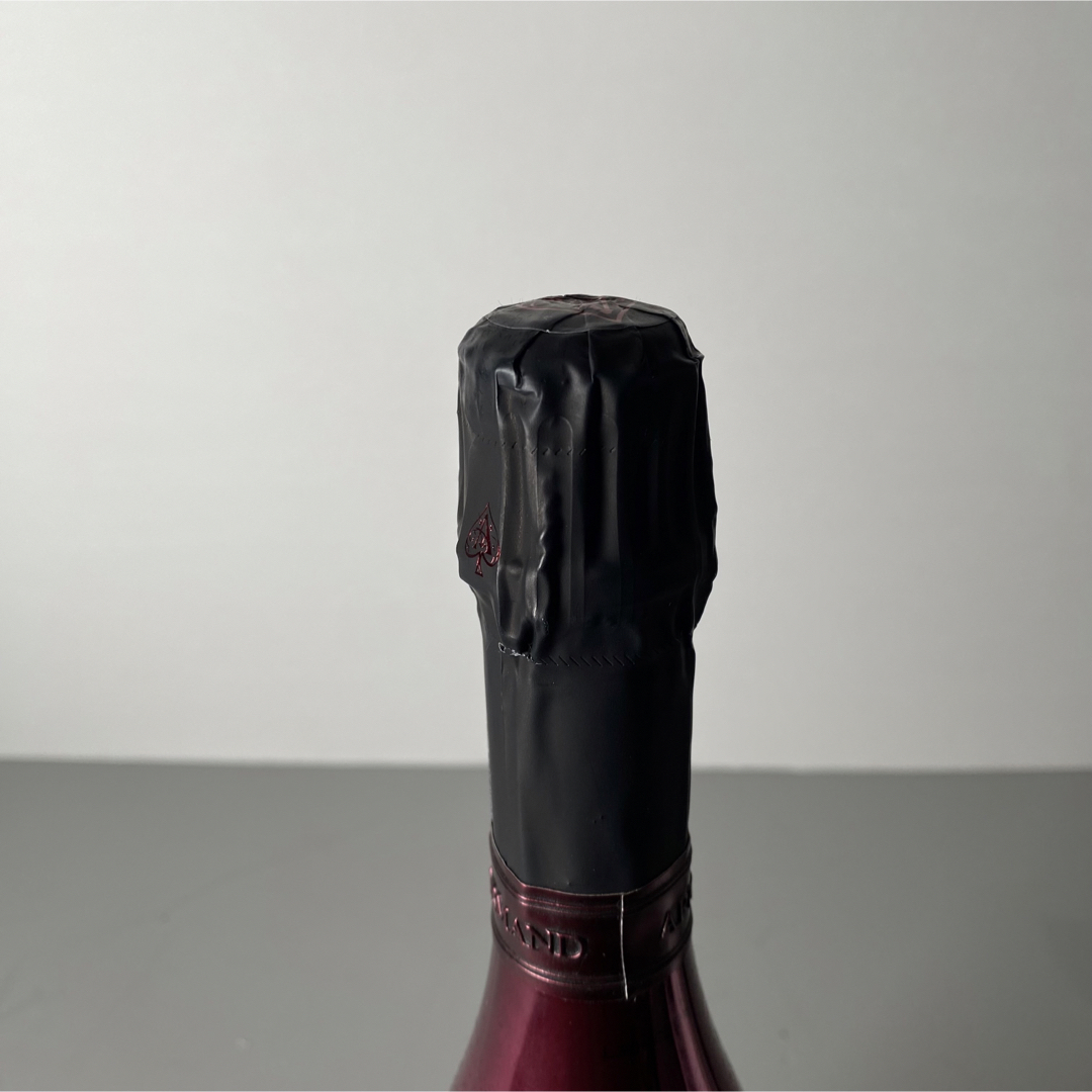 アルマンド　ブリニャック　レッド　ドゥミセック　シャンパン 食品/飲料/酒の酒(シャンパン/スパークリングワイン)の商品写真