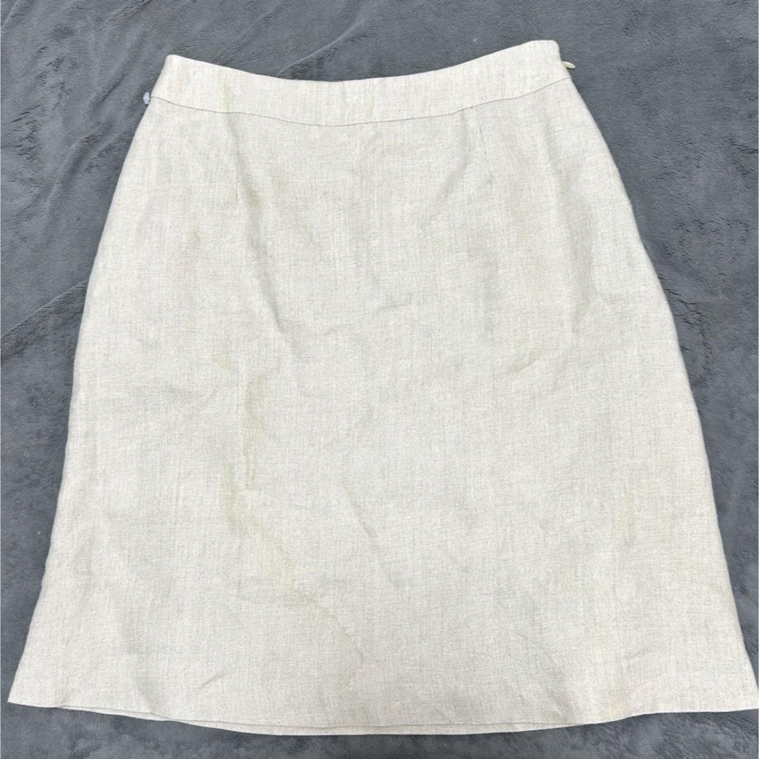 【ユニバーサルランゲージ】スーツ　レディース　ベージュ　スカート レディースのスカート(ひざ丈スカート)の商品写真