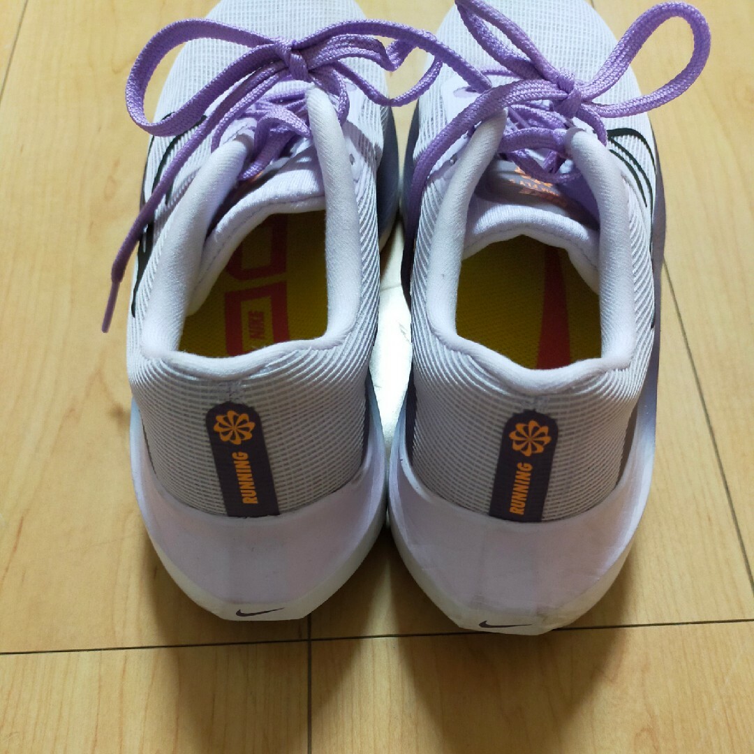 NIKE(ナイキ)の【25cm】NIKE ZOOM Fly5 ズーム フライ【DM8974-500】 スポーツ/アウトドアのランニング(シューズ)の商品写真