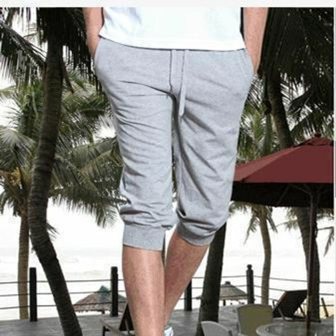 7分丈スウェットパンツ　ハーフパンツ　ジョガーパンツ グレー L メンズのパンツ(ショートパンツ)の商品写真