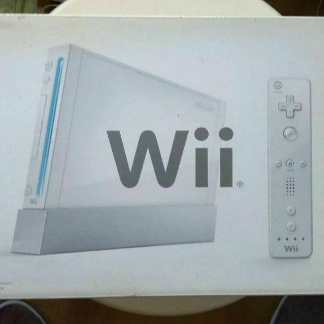 すぐに遊べるソフト付き【中古・良品】Nintendo Wii白動作確認済⑨-3 エンタメ/ホビーのゲームソフト/ゲーム機本体(家庭用ゲーム機本体)の商品写真