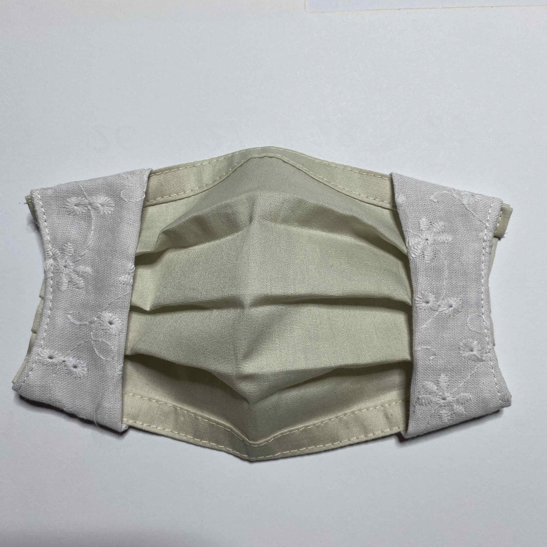 【アオイ様専用】1枚仕立のマスクカバー   サイドベルト カーブ 4枚セット ハンドメイドのファッション小物(その他)の商品写真