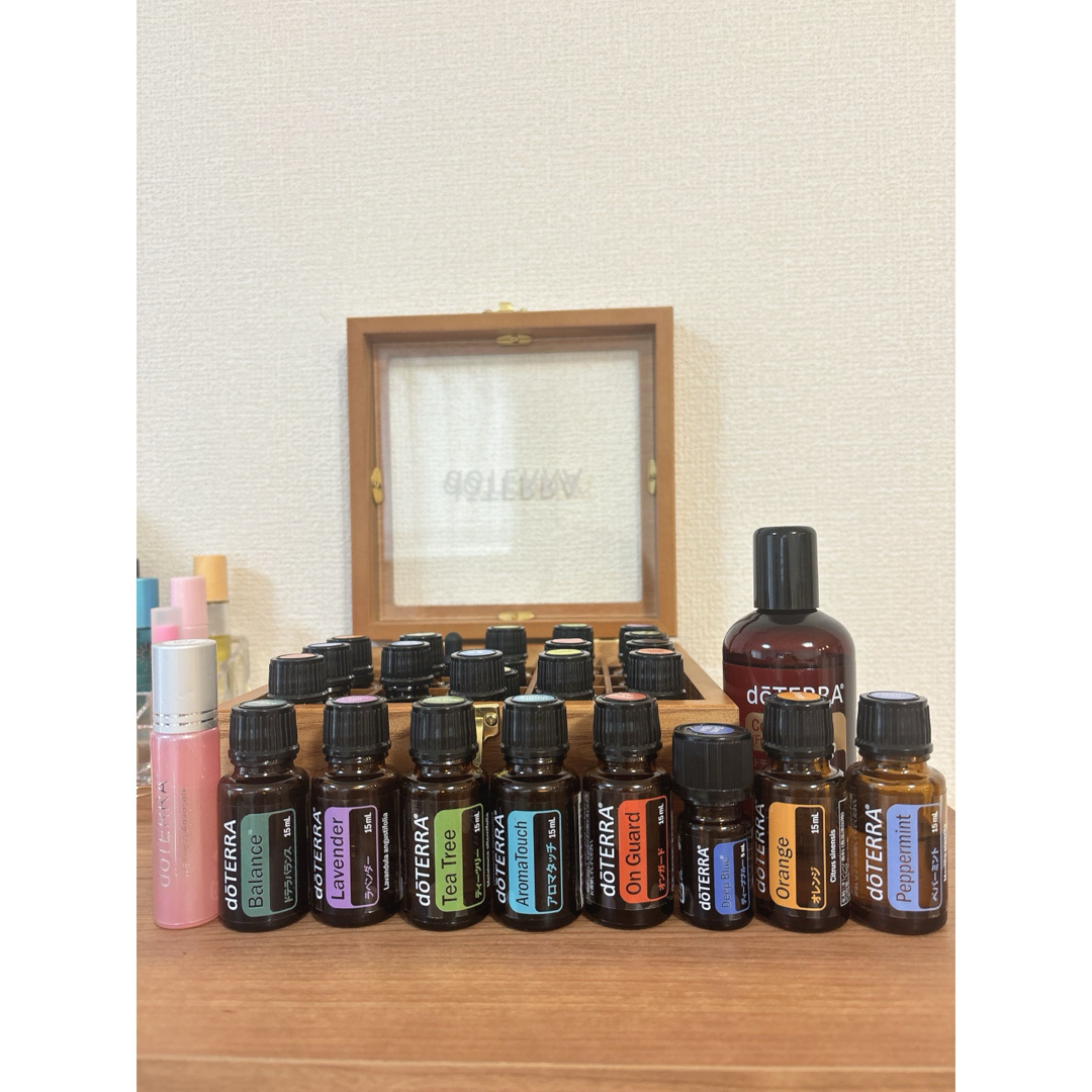 doTERRA(ドテラ)の◆きょん様専用◆doTERRA ドテラ エッセンシャルオイル お試し 1ml コスメ/美容のリラクゼーション(エッセンシャルオイル（精油）)の商品写真