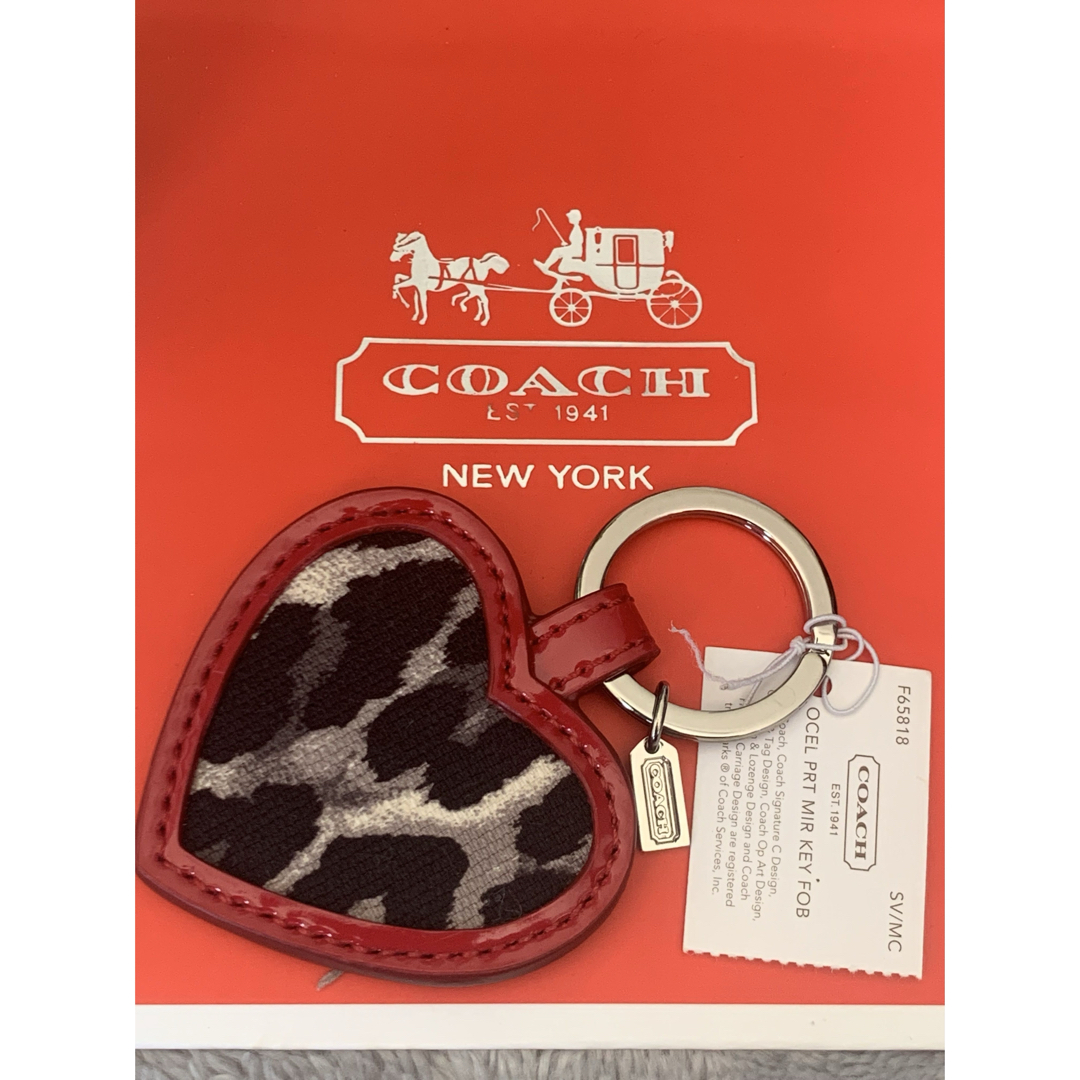 COACH(コーチ)の✨COACH ✨ハート型ミラーキーリング豹柄　　✨レオパード希少✨ レディースのファッション小物(キーホルダー)の商品写真