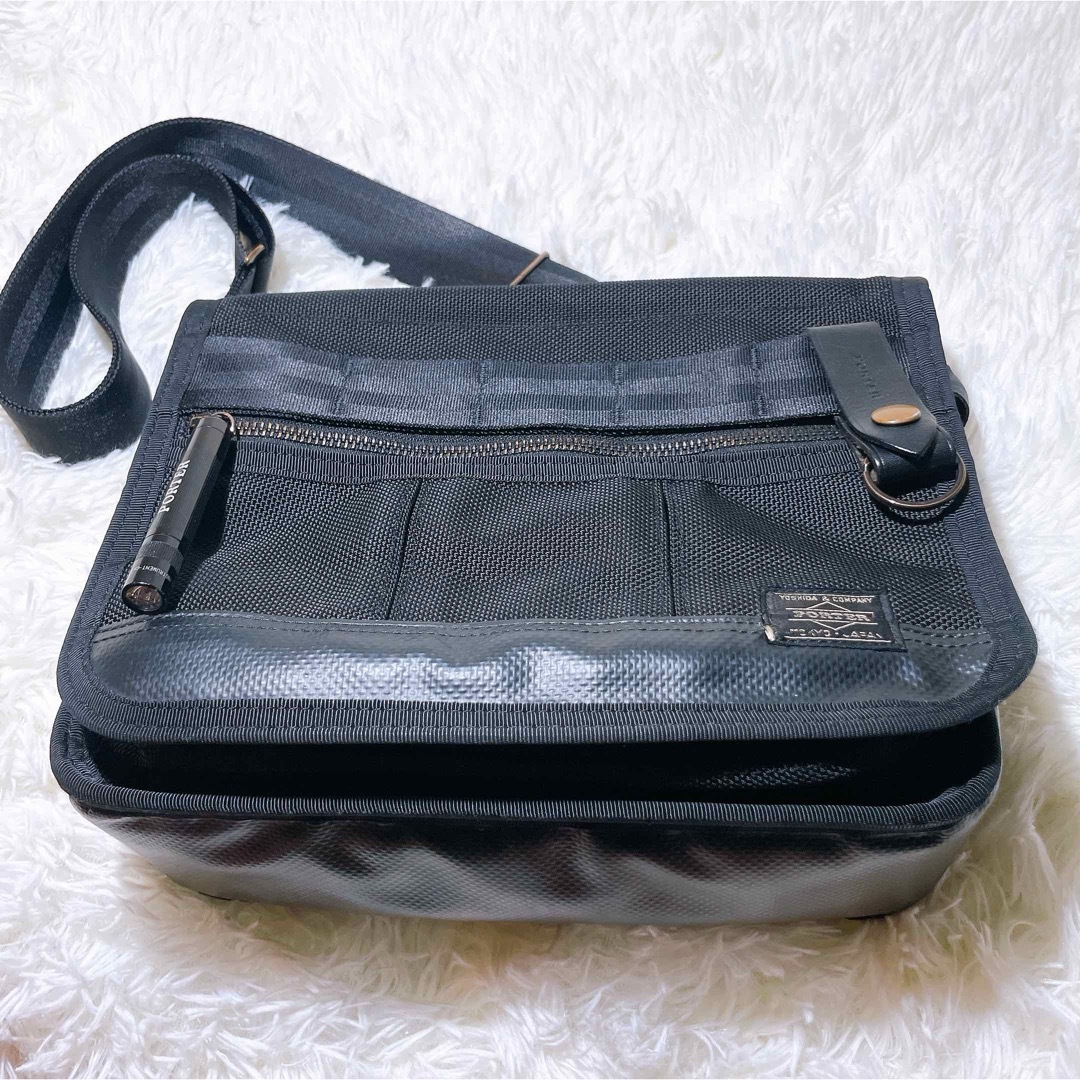 PORTER(ポーター)のポーター ヒート ショルダーバッグ 703-06974 吉田カバン  日本製 メンズのバッグ(ショルダーバッグ)の商品写真