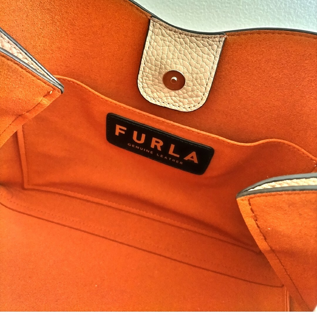 Furla(フルラ)の美品　FURLA　プリムラ　2way　ハンドバッグ　ショルダーバッグ　レザー レディースのバッグ(ハンドバッグ)の商品写真