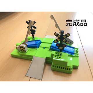 タカラトミー(Takara Tomy)のプラレール　ふみきり(鉄道)